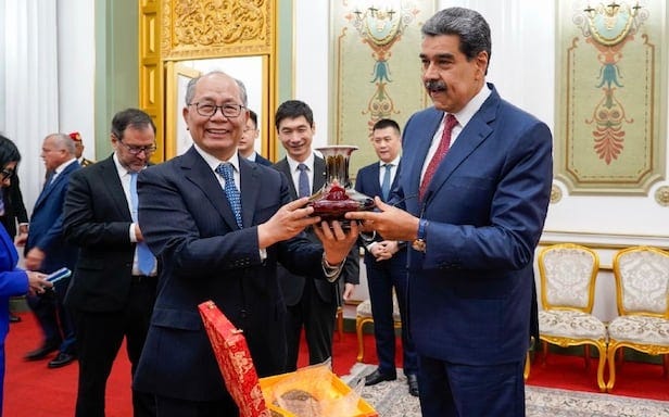 U.S. Captures Maduro After Chinese Envoy Meeting U.S. Captures Maduro After Chinese Envoy Meeting