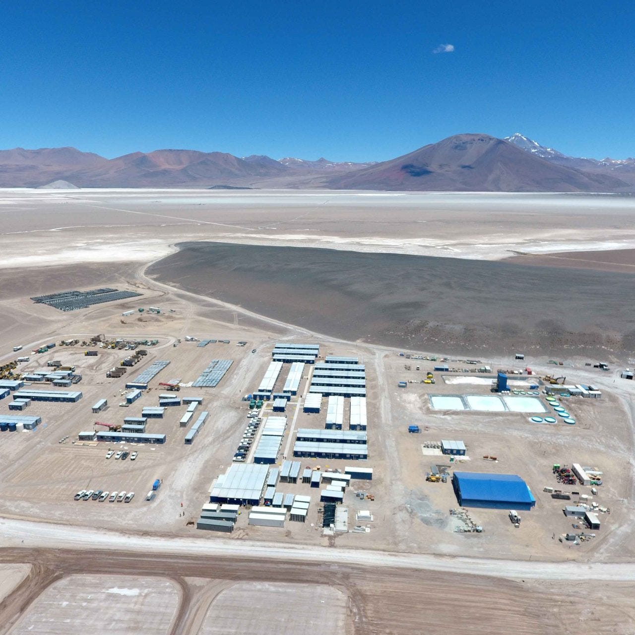 https://ganfenglithium-latam.com/wp-content/uploads/2023/02/Campamento-4-1-1280x1280.jpg