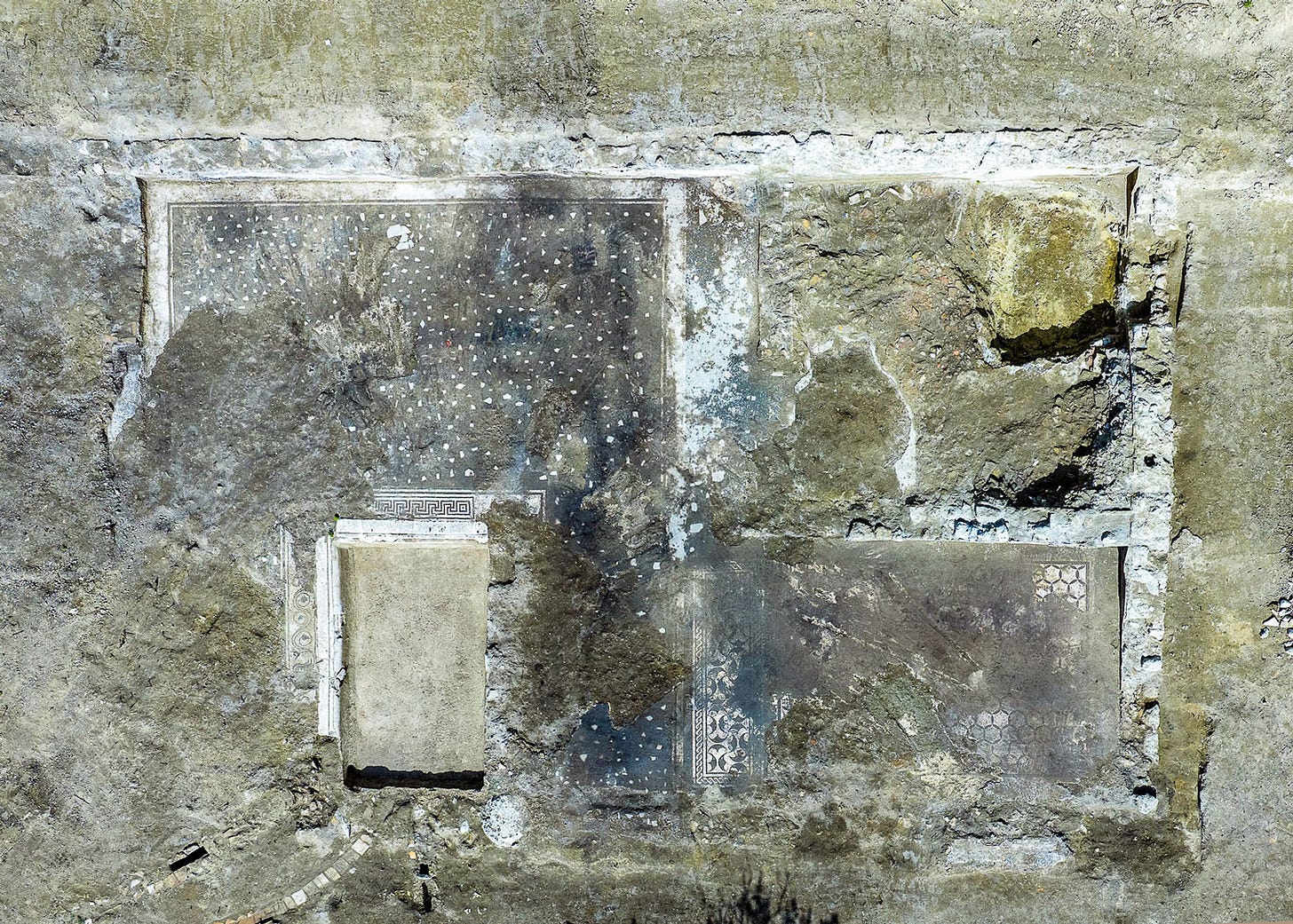 Imperial Roman Villa Discovered at Castel di Guido Near Rome Imperial Roman Villa Discovered at Castel di Guido Near Rome
