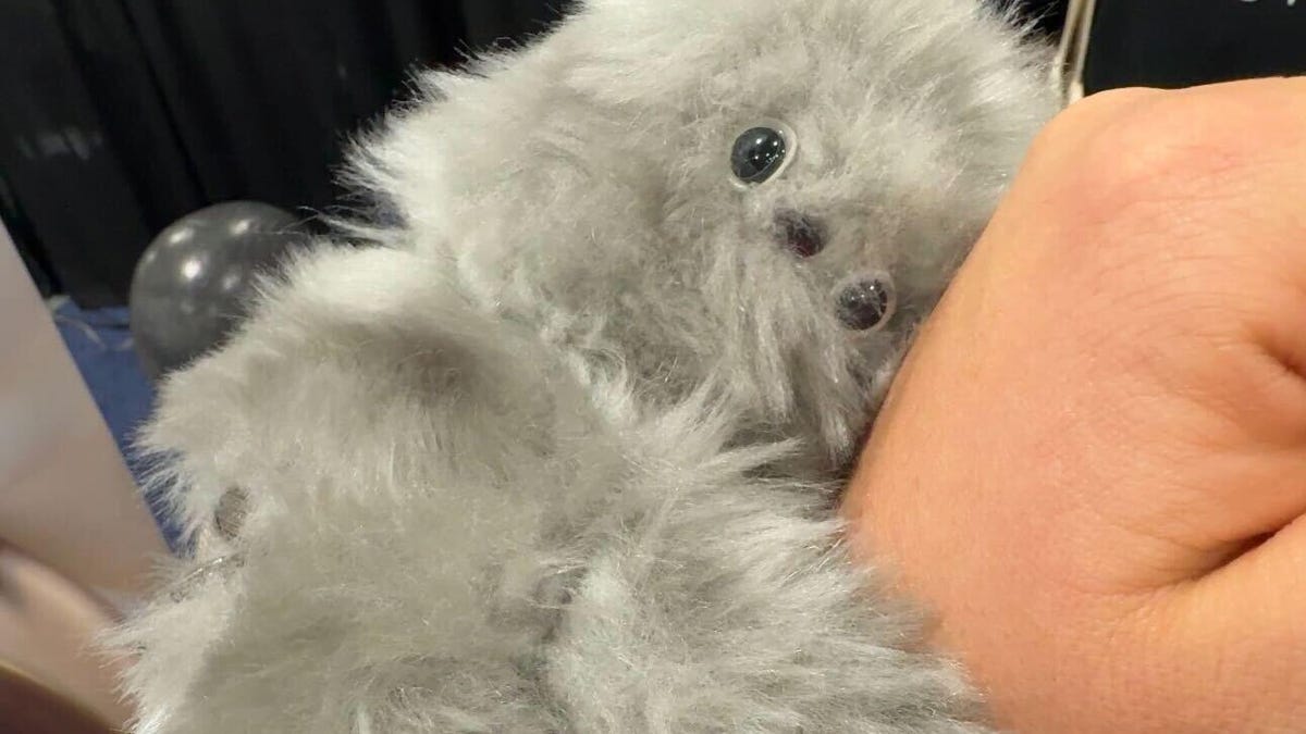 ces-robot-sloth-bag-charm-3 ces-robot-sloth-bag-charm-3