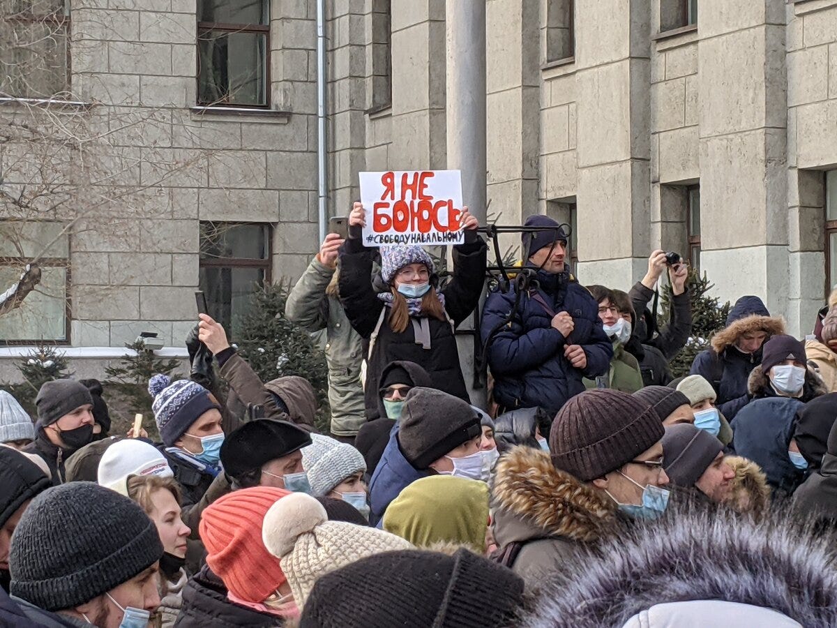 Три-два-раз, Путин — пид@ас! Репортаж с митинга Навального в Иркутске
