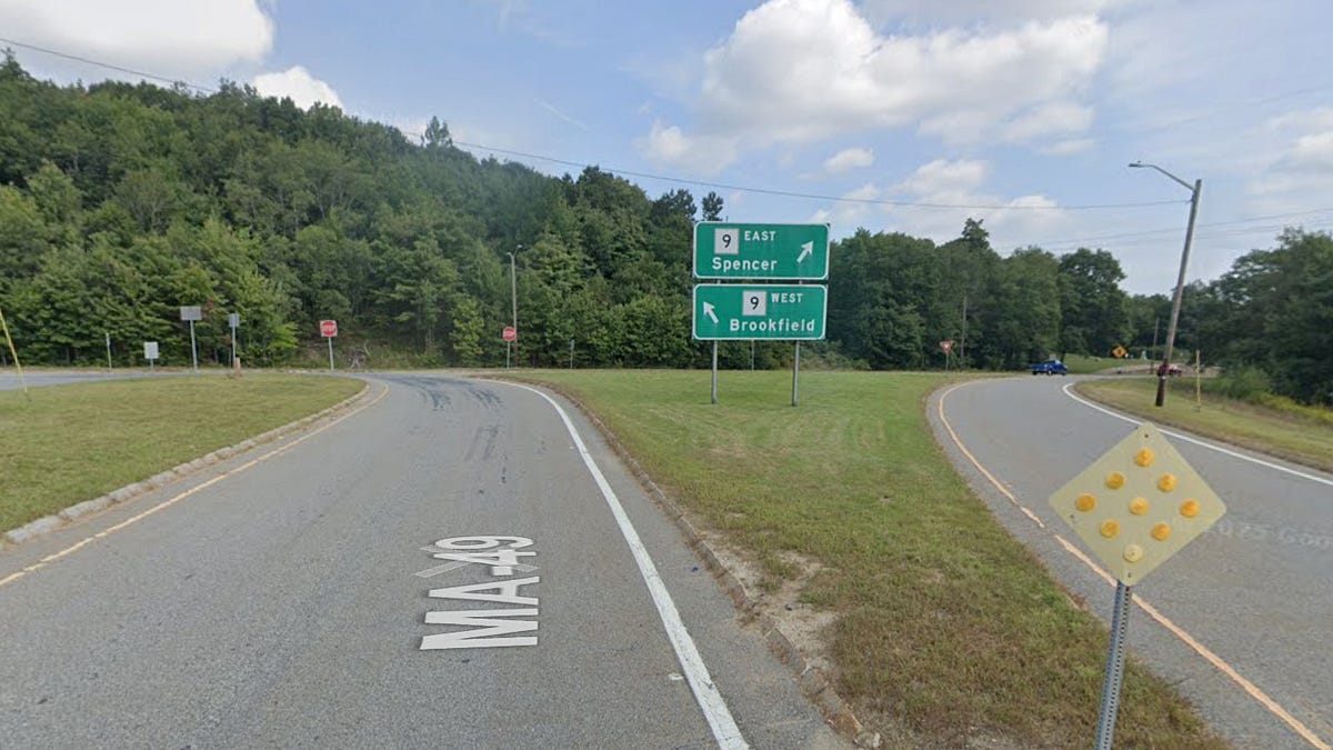 Selectman Sign Design Spencer Selectmen Urge MassDOT to Reconsider Route 9/49 Roundabout Design