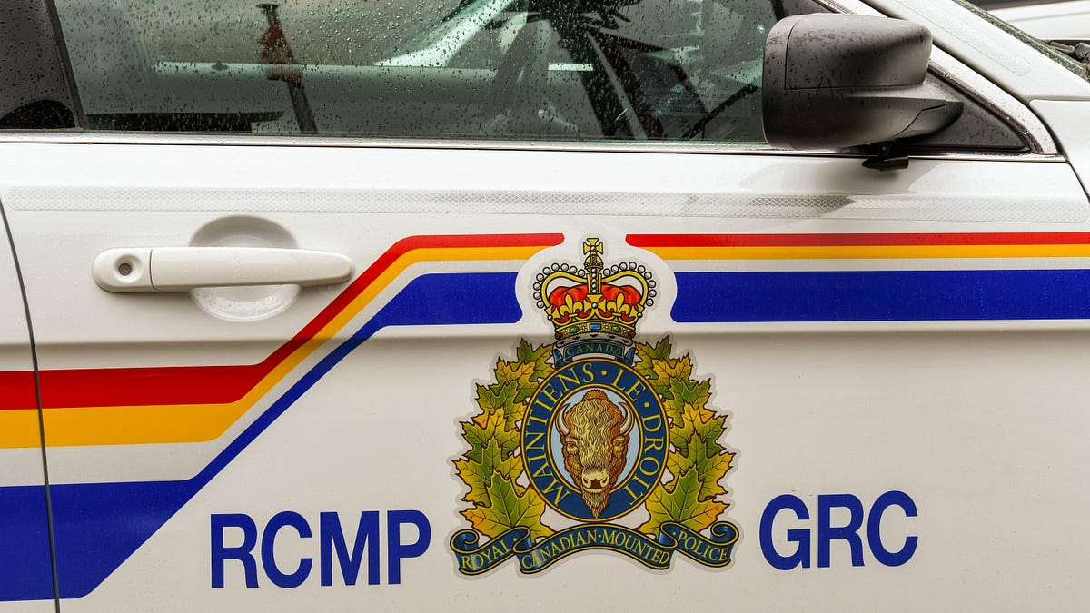 theline.substack.com