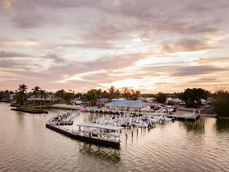 Chokoloskee Island Park and Marina
