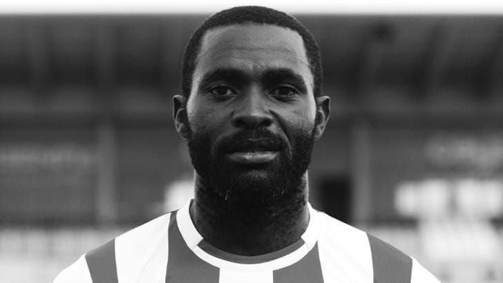 Antalyaspor'un eski futbolcusu Joseph Boum hayatını kaybetti Antalyaspor'un eski futbolcusu Joseph Boum hayatını kaybetti