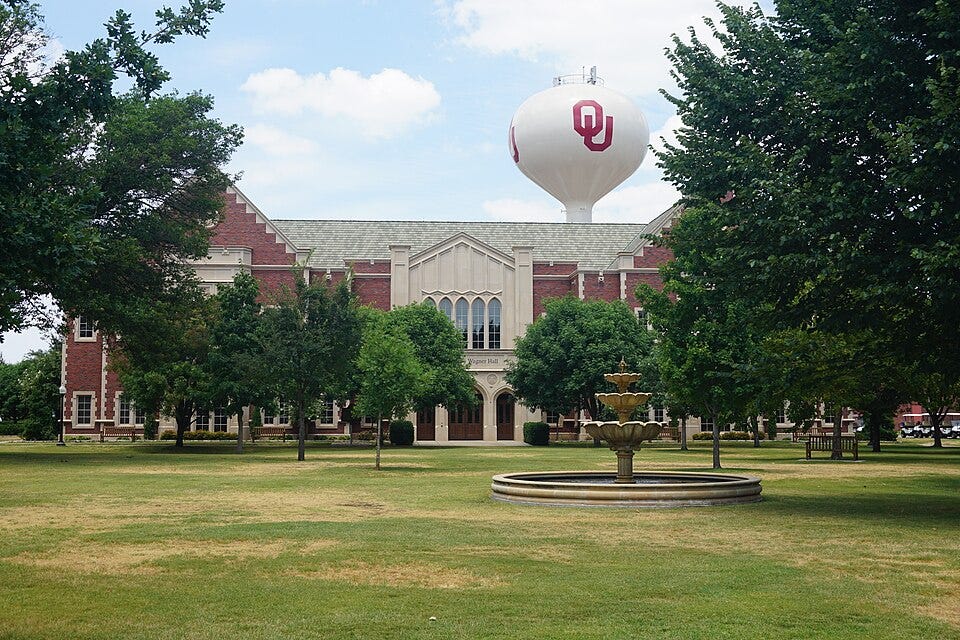 File:University of Oklahoma July 2019 09 (Lissa and Cy Wagner Hall).jpg
