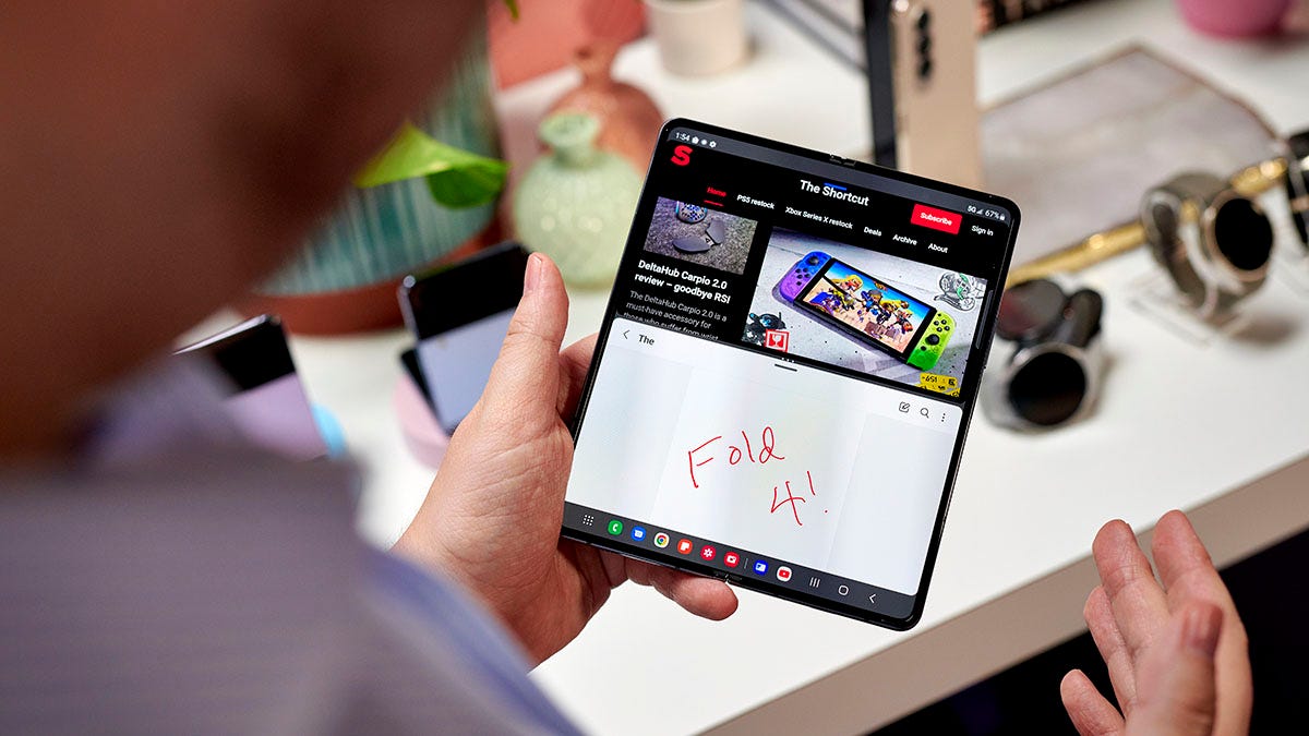 Samsung Galaxy Z Fold 4 review Samsung Galaxy Z Fold 4 review