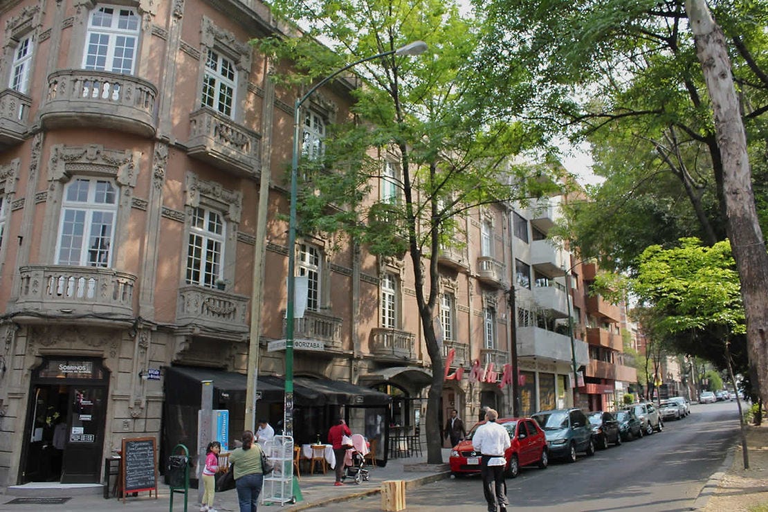 Colonia Roma en el municipio de Cuauhtémoc con una densidad comparable a la que se podría lograr en Aguascalientes Colonia Roma en el municipio de Cuauhtémoc con una densidad comparable a la que se podría lograr en Aguascalientes