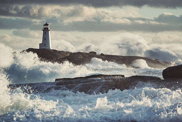 https://media.istockphoto.com/id/482833735/photo/noreaster-at-peggys.jpg?s=612x612&w=0&k=20&c=nSaOcK0_9Oo9uO2BJDxfE9po35ihSE4mIaXtK_6mVSs=