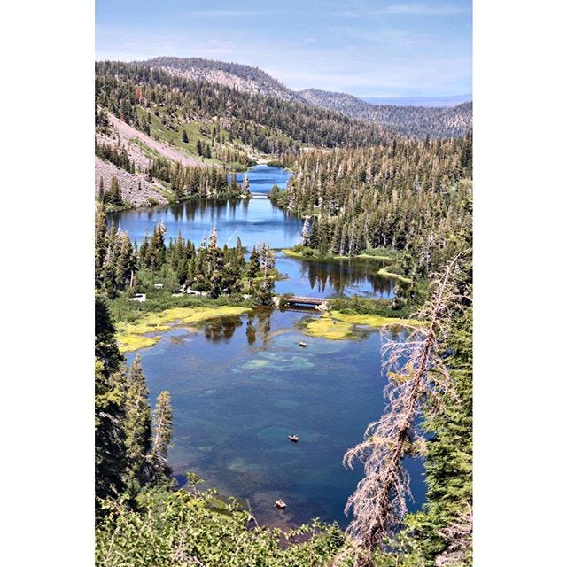 Twin lakes @mammothmountain from Top of waterfall. &bull;
&bull;
📷 by Jett 
#mountains #zermatt #camp4 #woods #hike #rockclimbing #mammothlakes #vacation #trees #naturephotography #sky #sunset #sunrise #blue #bird #clouds #cloud