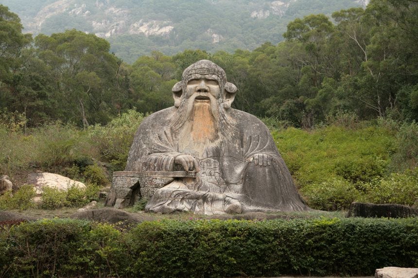 statue of lao tzu in quanzhou