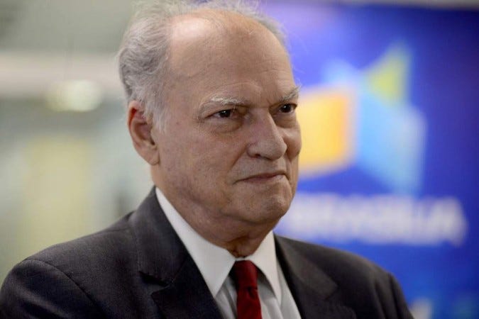 Cidadania retira Roberto Freire da presidência após mais de 30 anos