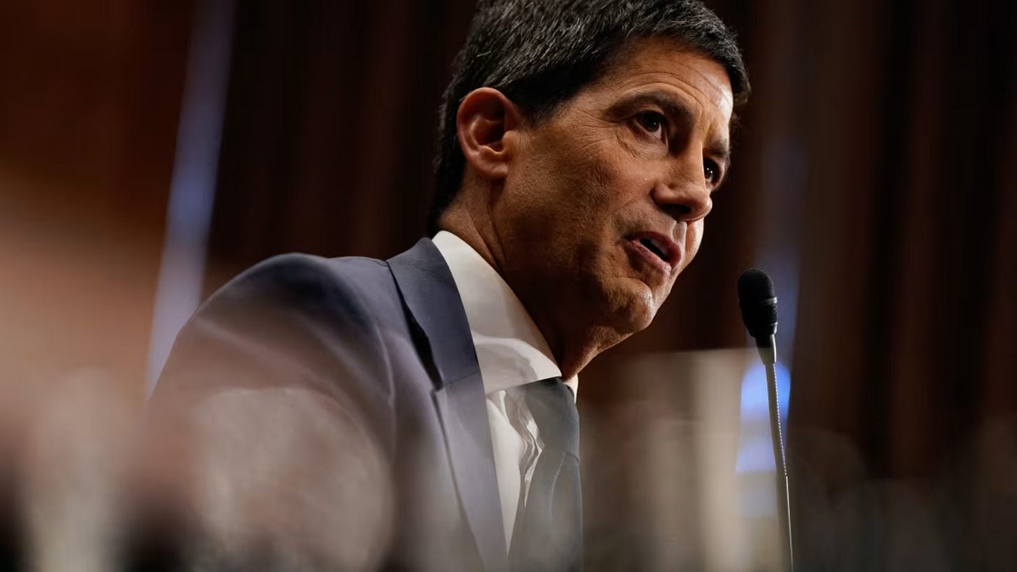 Warsh asume la Fed con la inflación al acecho y Trump pisándole los talones  | CNN