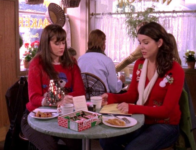 Rory and Lorelai Gilmore celebrating Christmas at Luke's Diner