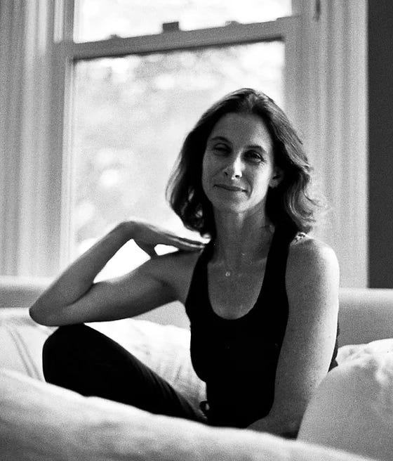 author photo of Sara Lippmann