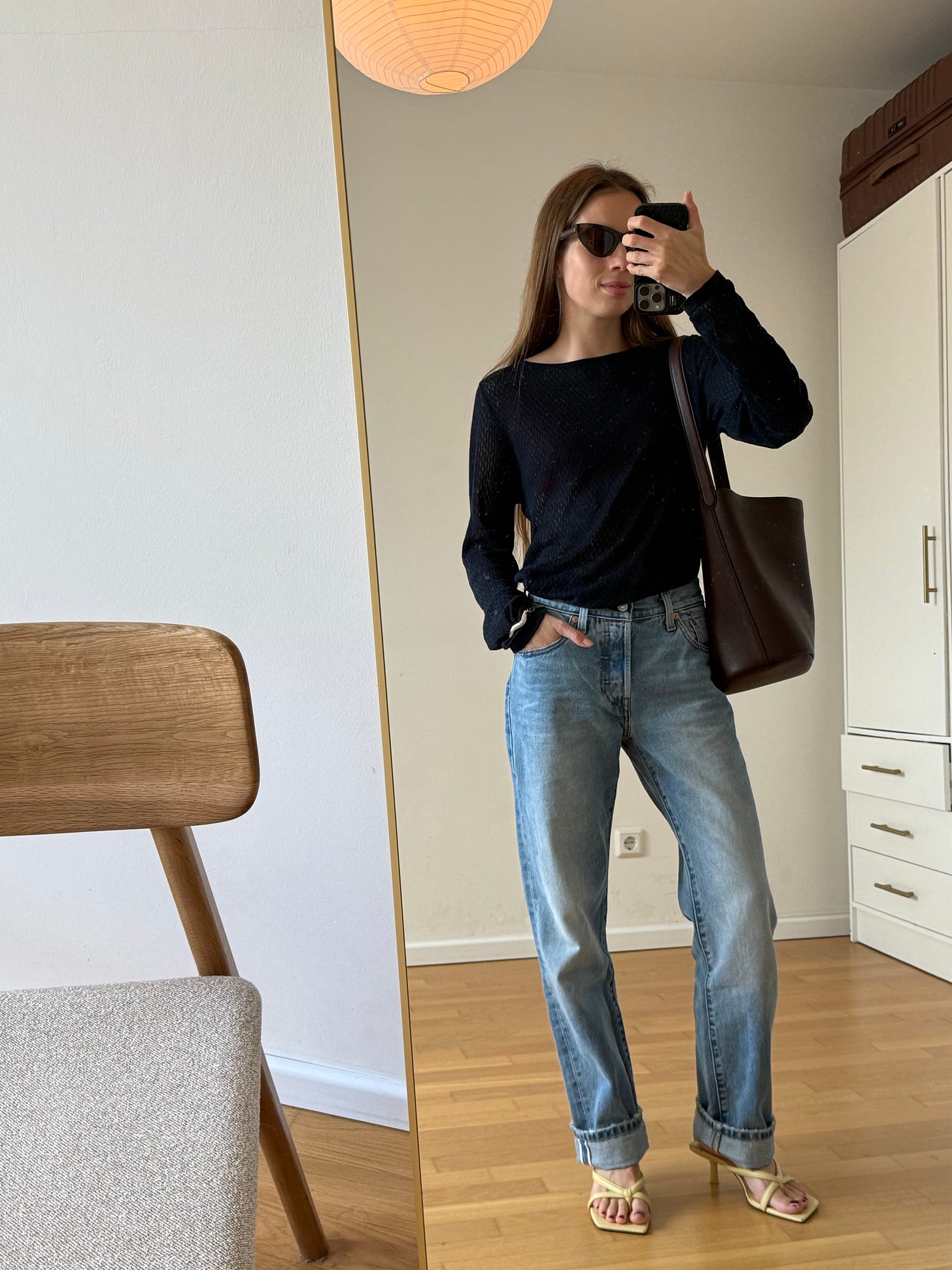 The Denim Jeans That Made 272,000 People Stop Scrolling
