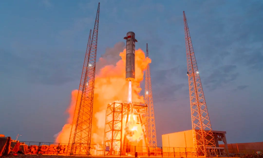 Space Epoch Conducts Reusable Rocket Hop!