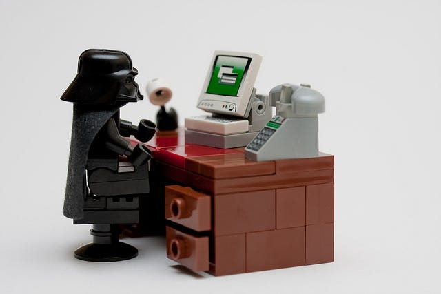 Il ciclo di vita di un dispositivo informatico: installazione Il ciclo di vita di un dispositivo informatico: installazione