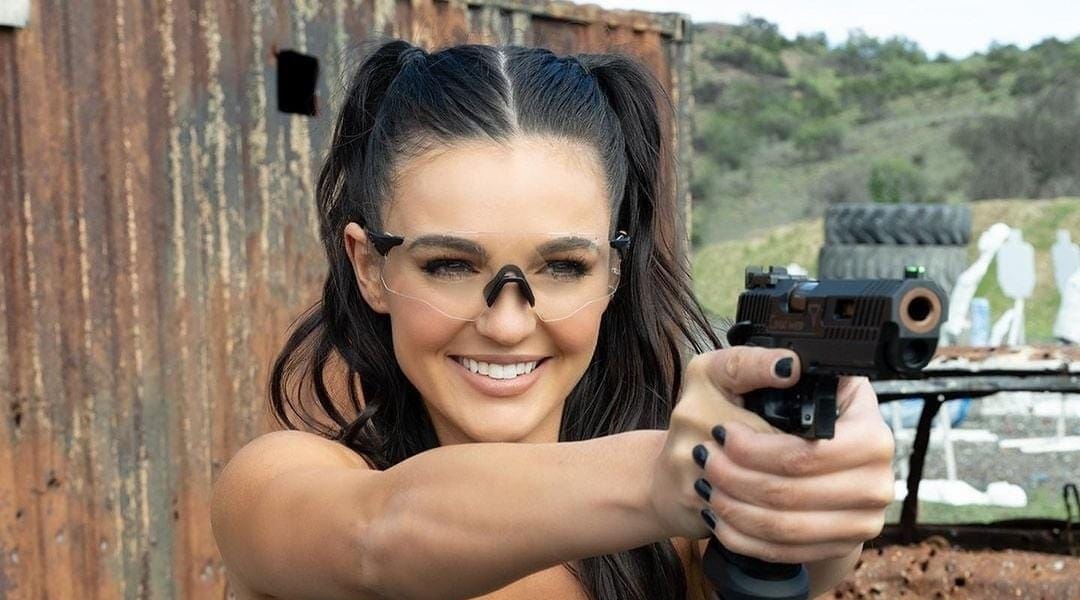 Ladies and guns - Part 6