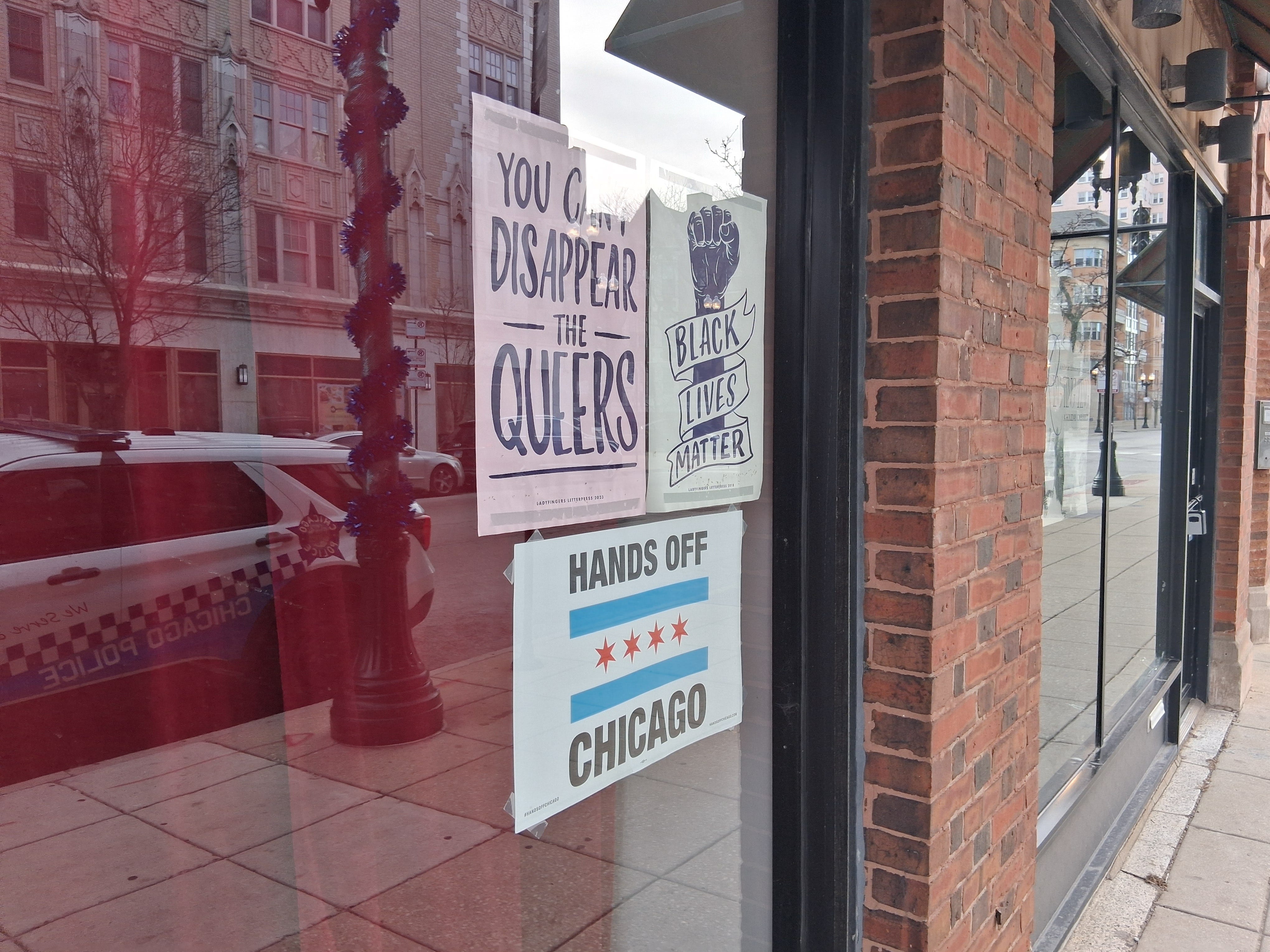 Anti DHS signs in Chicago - Michael Volpe Investigates