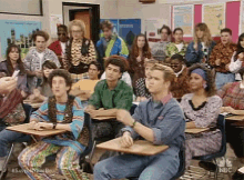 Classroom Students GIF - Classroom Students Listening GIFs