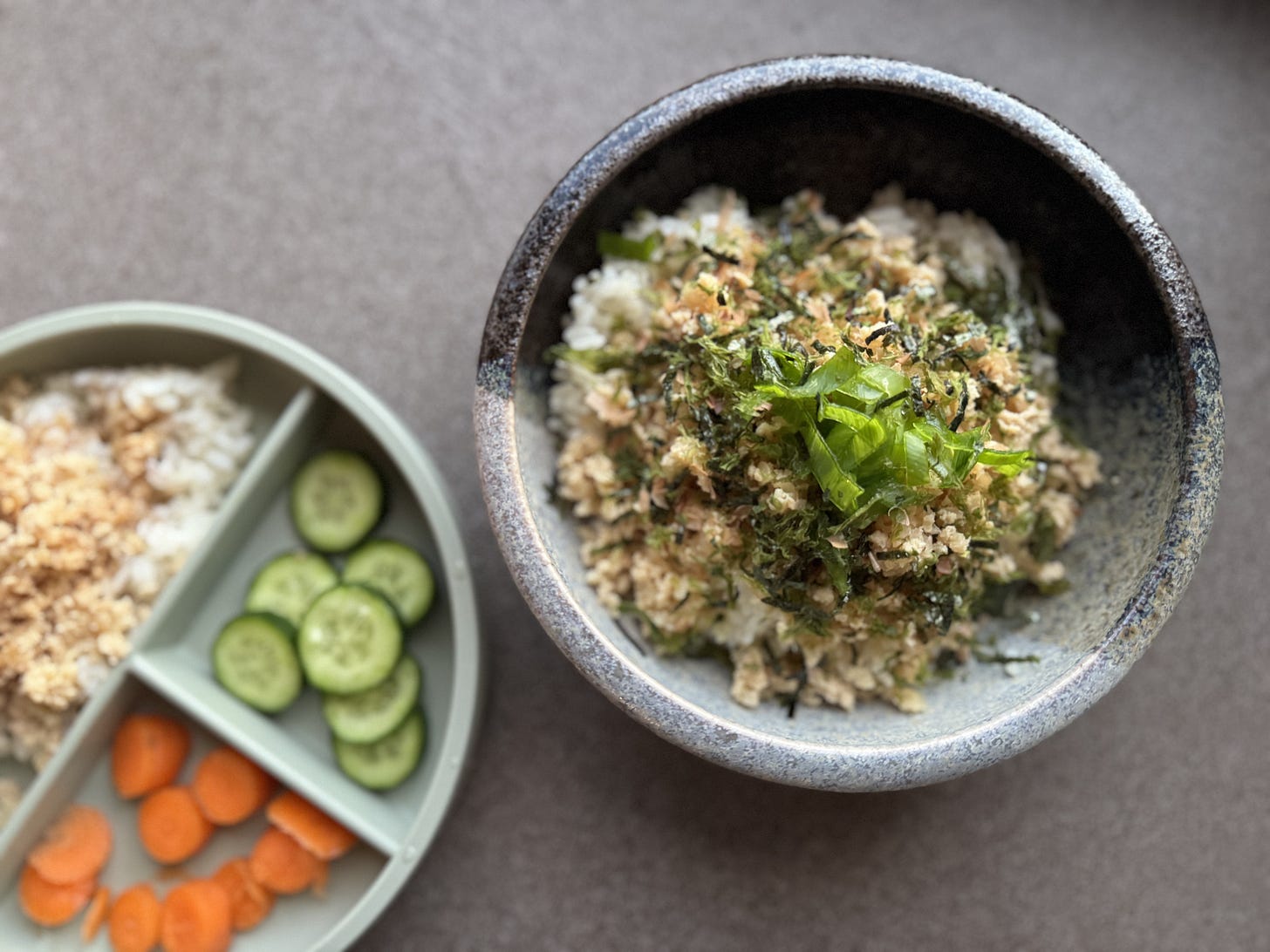 Soborodon with Cauliflower in grey pottery bowls on a grey table