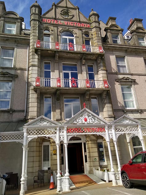 From Murder Between the Tides