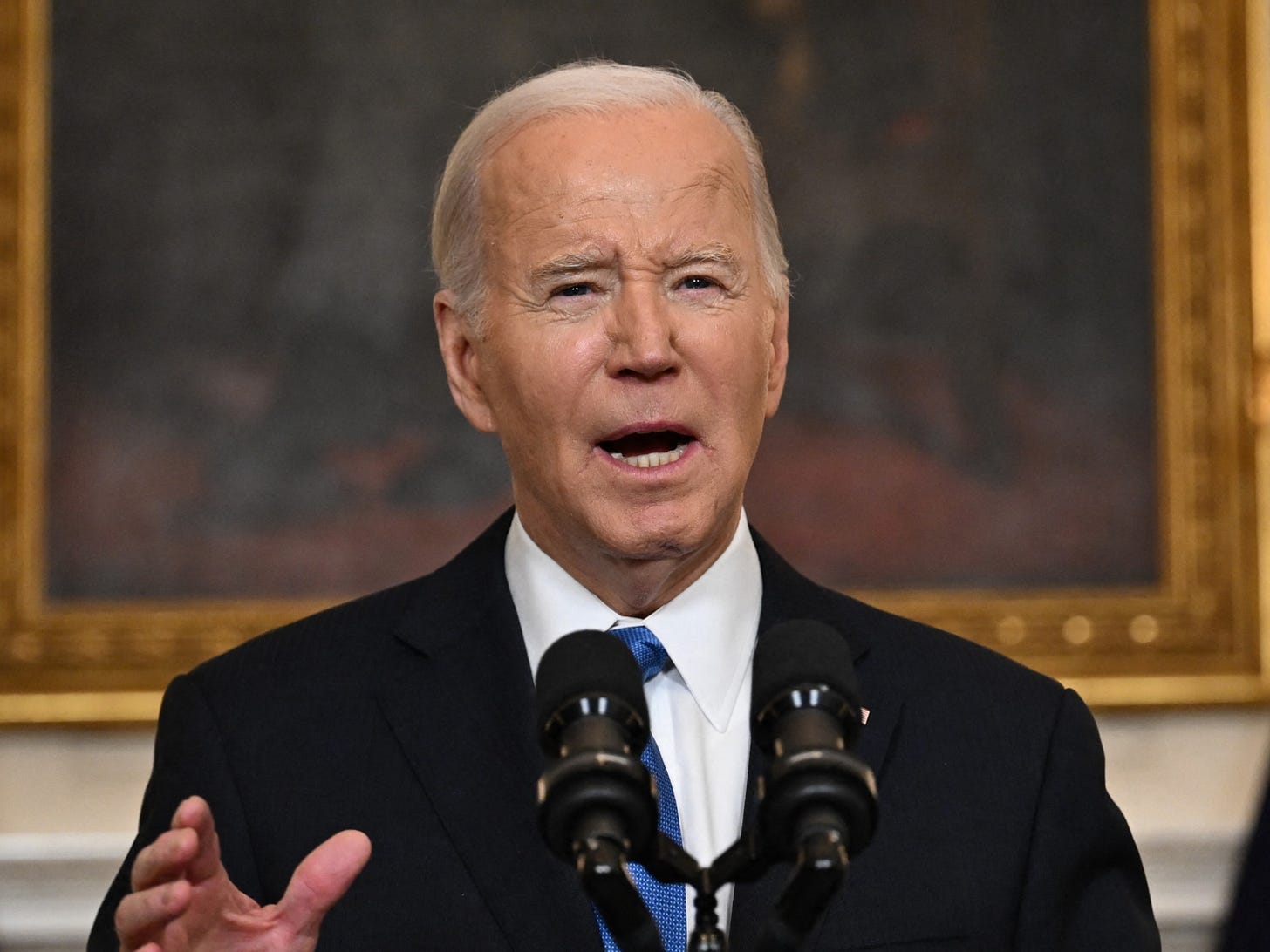 Biden faces criticism from Johnson, progressives for weighing executive action on asylum - ABC News Biden faces criticism from Johnson, progressives for weighing executive action on asylum - ABC News