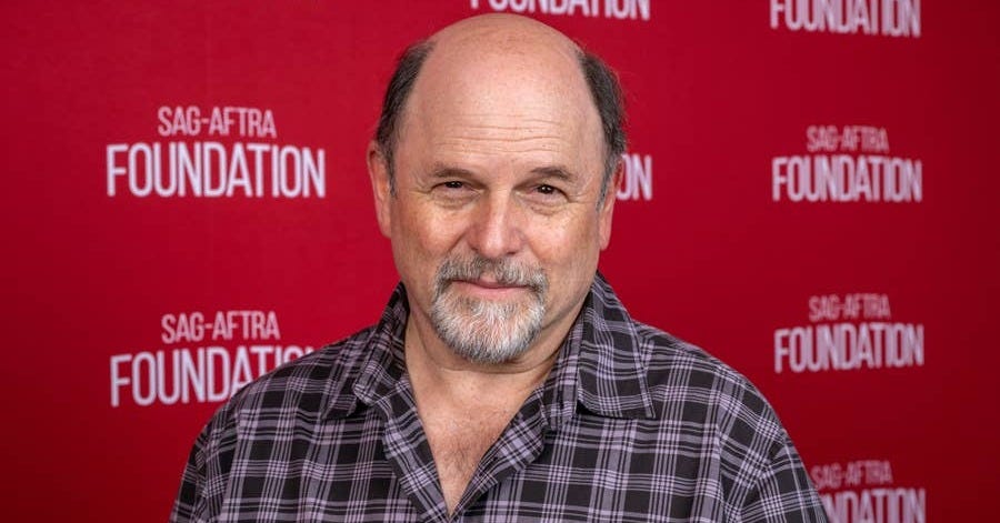 Jason Alexander Apologizes To Courtney Stodden Jason Alexander Apologizes To Courtney Stodden