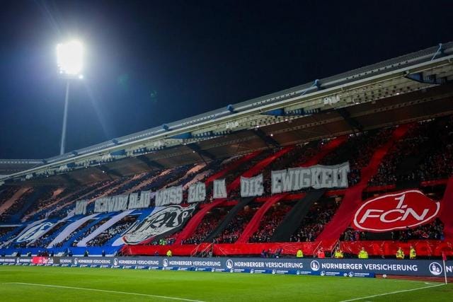 Fußball 101: Fan Friendships - by Tom Ritchie