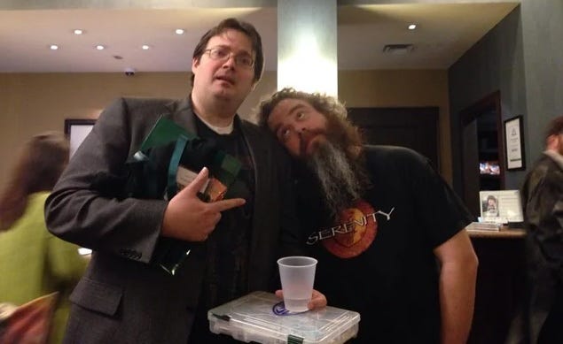 Brandon Sanderson Defends Patrick Rothfuss And His Progress on The Kingkiller Chronicle: "No One Wants That Book To Get Done More Than Him"
