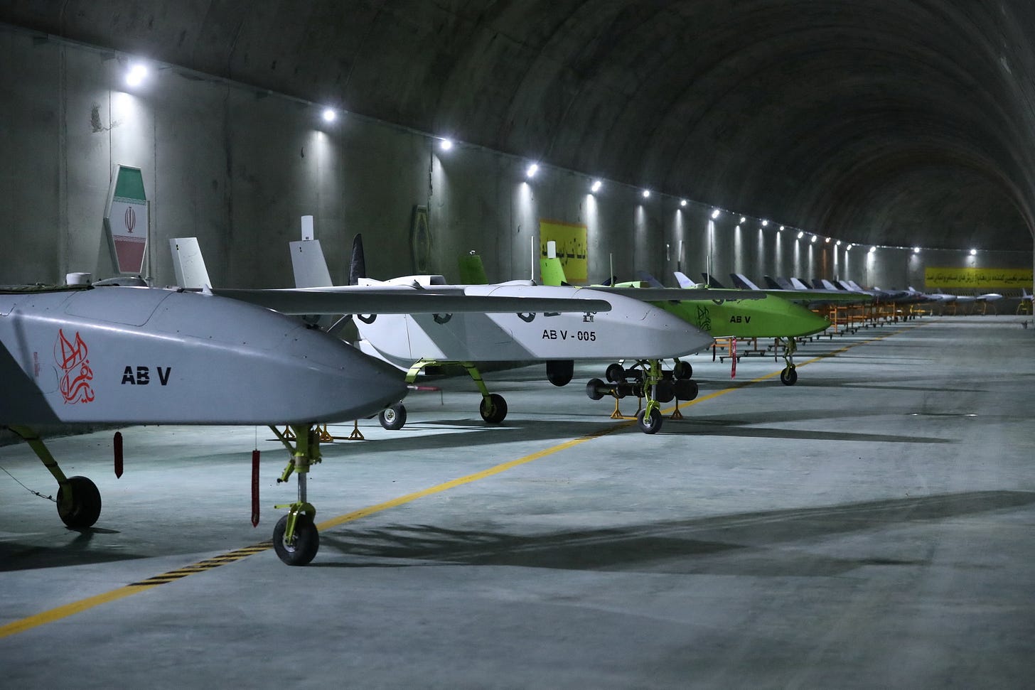 Russian officials visited Iran to view drones, says U.S. official | Reuters Russian officials visited Iran to view drones, says U.S. official | Reuters