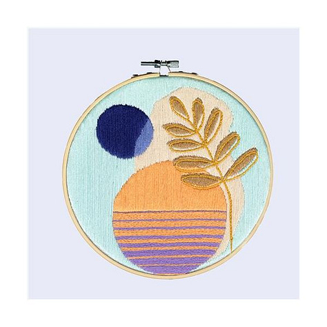 Embroidery kits by Restyle, sold on happycrafts.nl