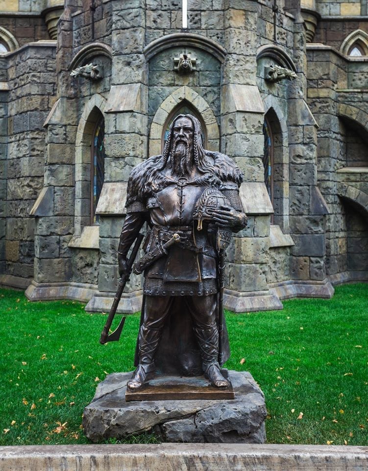 Beowulf statue in Russia