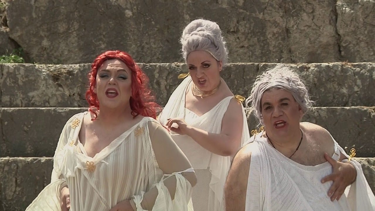 ΕΚΚΛΗΣΙΑΖΟΥΣΕΣ σε σκηνοθεσία Αλέξανδρου Ρήγα στο 4ο Φεστιβάλ Δάσους>