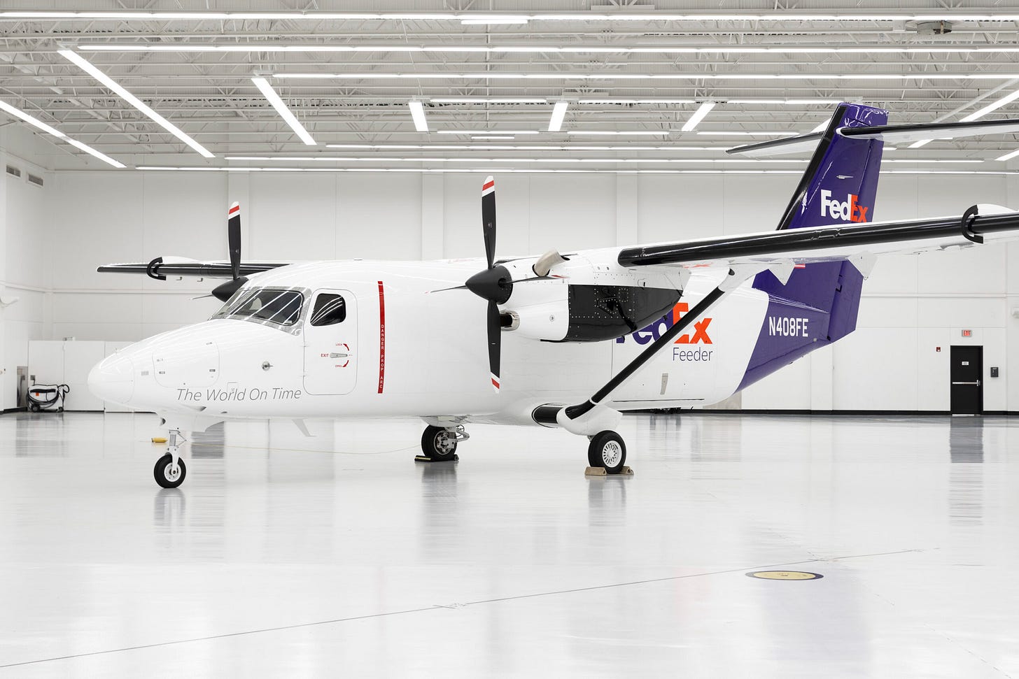 Textron Aviation starts Cessna SkyCourier deliveries to FedEx Express