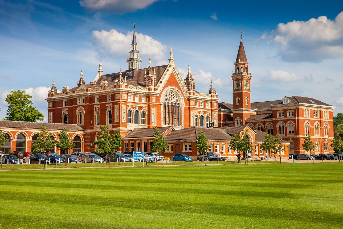 Dulwich College Summer School | Summer Boarding Courses