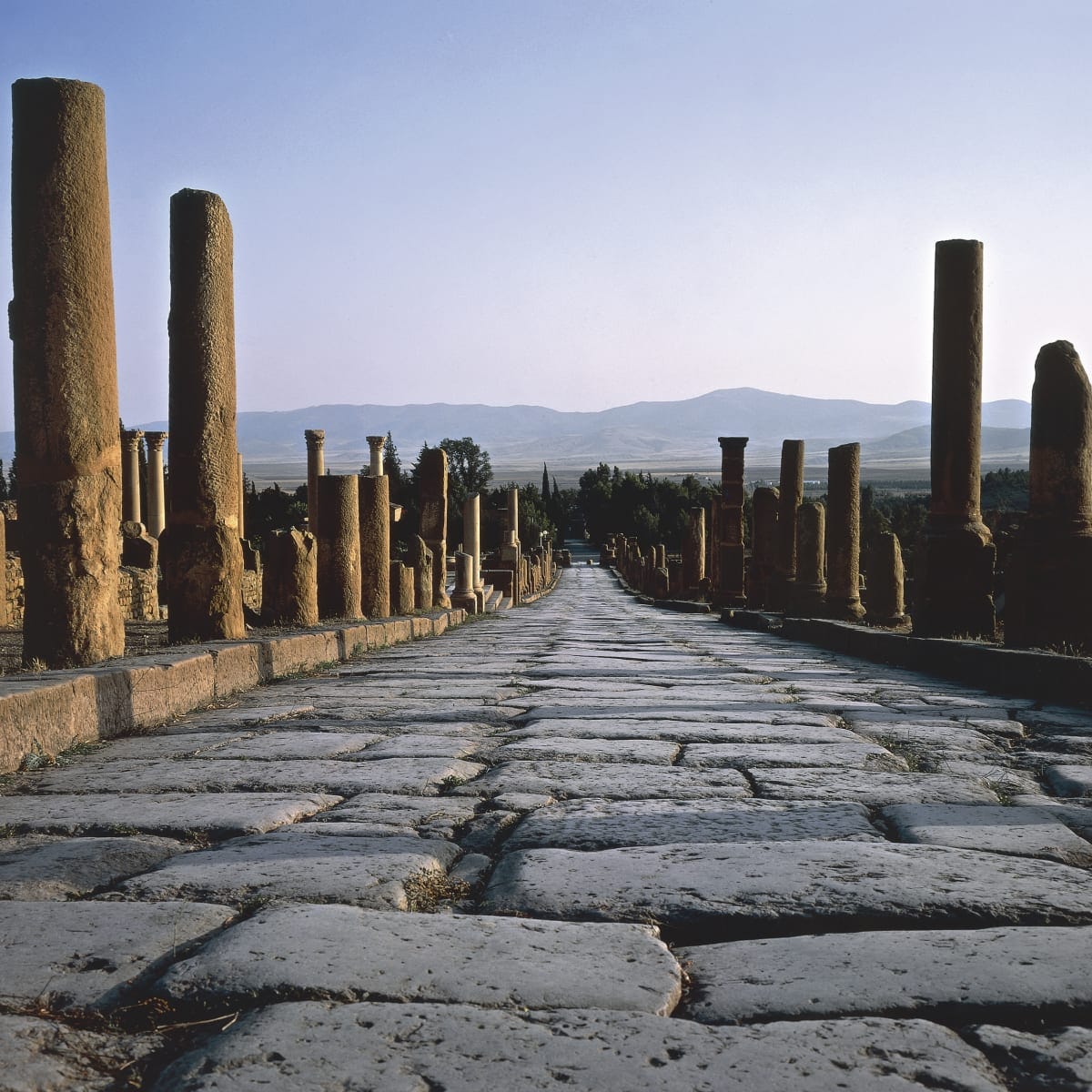 10 Innovations That Built Ancient Rome - HISTORY