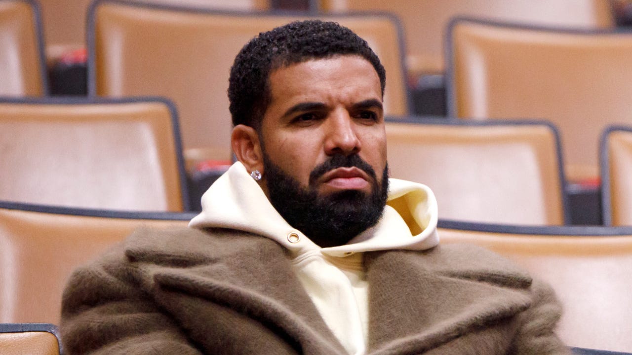 Drake's Court Hearing In UMG Legal Battle Delayed Over Miscommunication -  HipHopDX