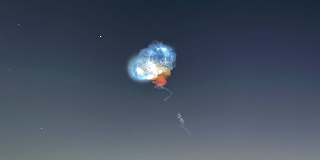 SpaceX Launch Creates Spectacular Glowing Jellyfish in Morning Sky Over Manatee County