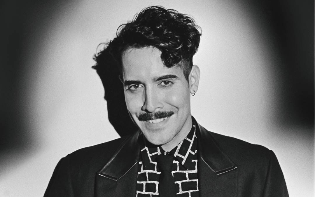 An Interview With Alan Palomo , International Man of Mystery