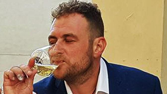 Addio “Papo”: malore stronca artigiano e volontario di 49 anni. Lascia 4 figli Addio “Papo”: malore stronca artigiano e volontario di 49 anni. Lascia 4 figli