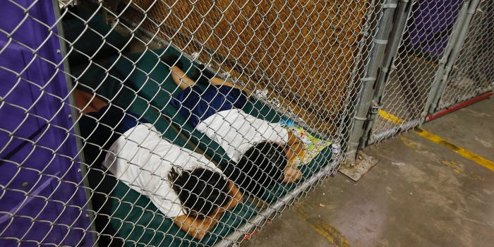 2014 migrant children detained
