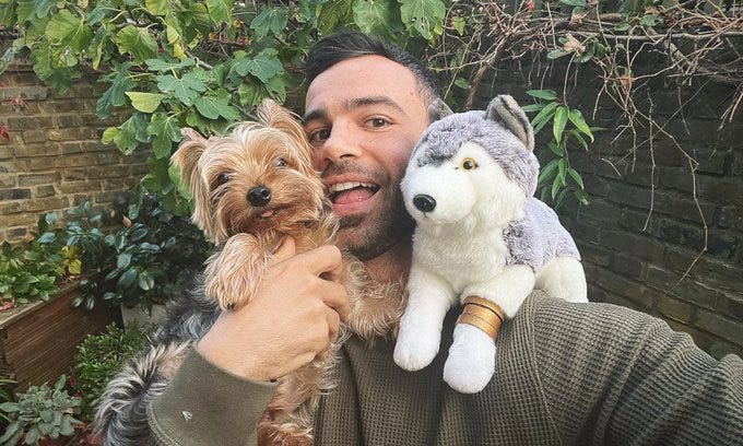 Picture of FF voice actor Ben Starr and some cute animals