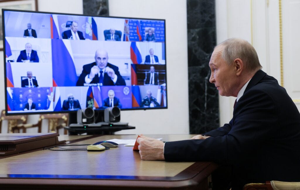 How to Hit Russia: Europe Thinking Revanche