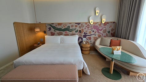 Standard King at Standard Pattaya: Entry hallway, bed zone and balcony