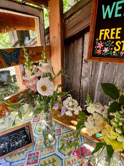 Free Flower Stand featured in The PDX Sidewalk Joy Map