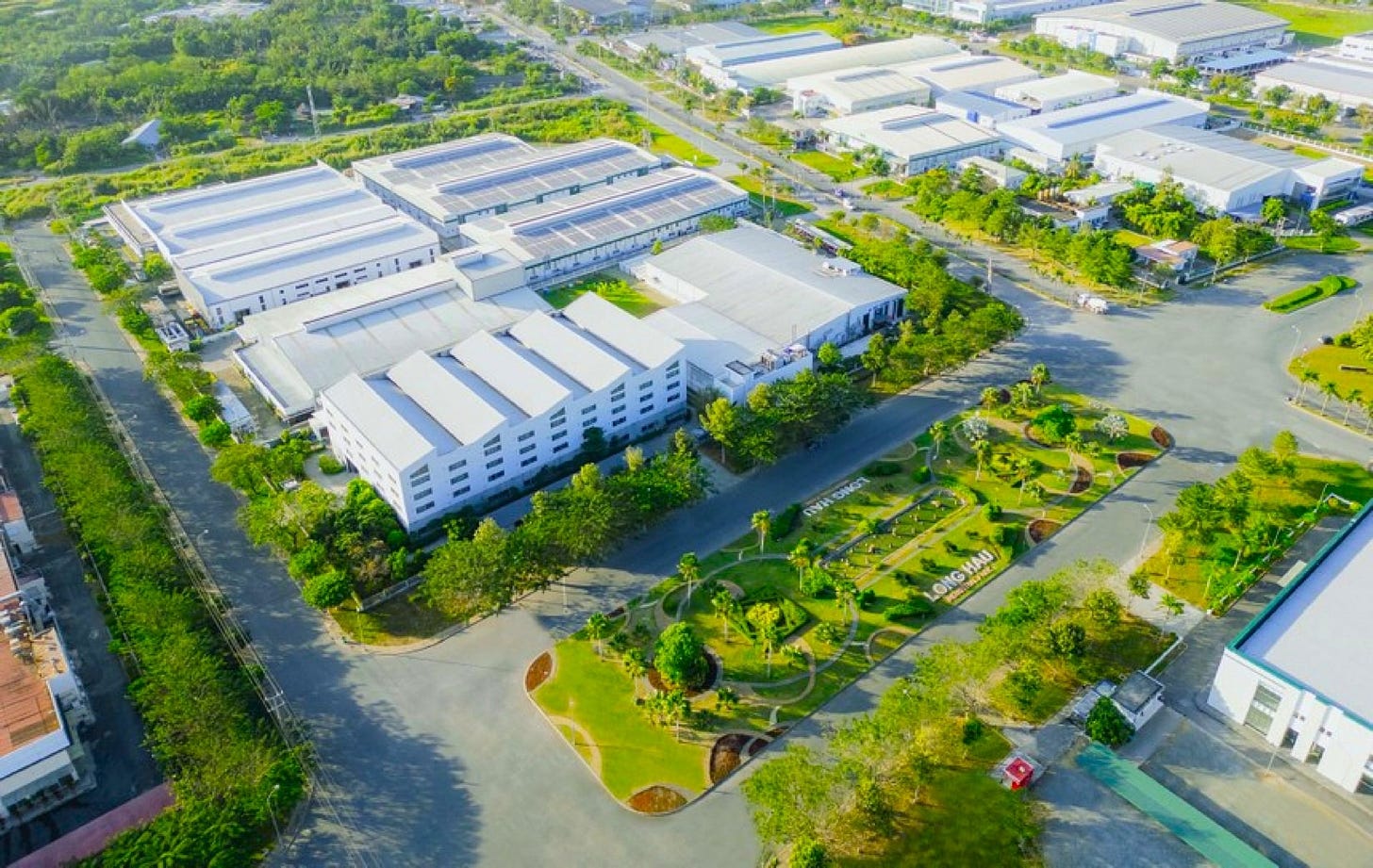 Logistics và bất động sản công nghiệp 2026 chờ cú hích FDI Logistics và bất động sản công nghiệp 2026 chờ cú hích FDI