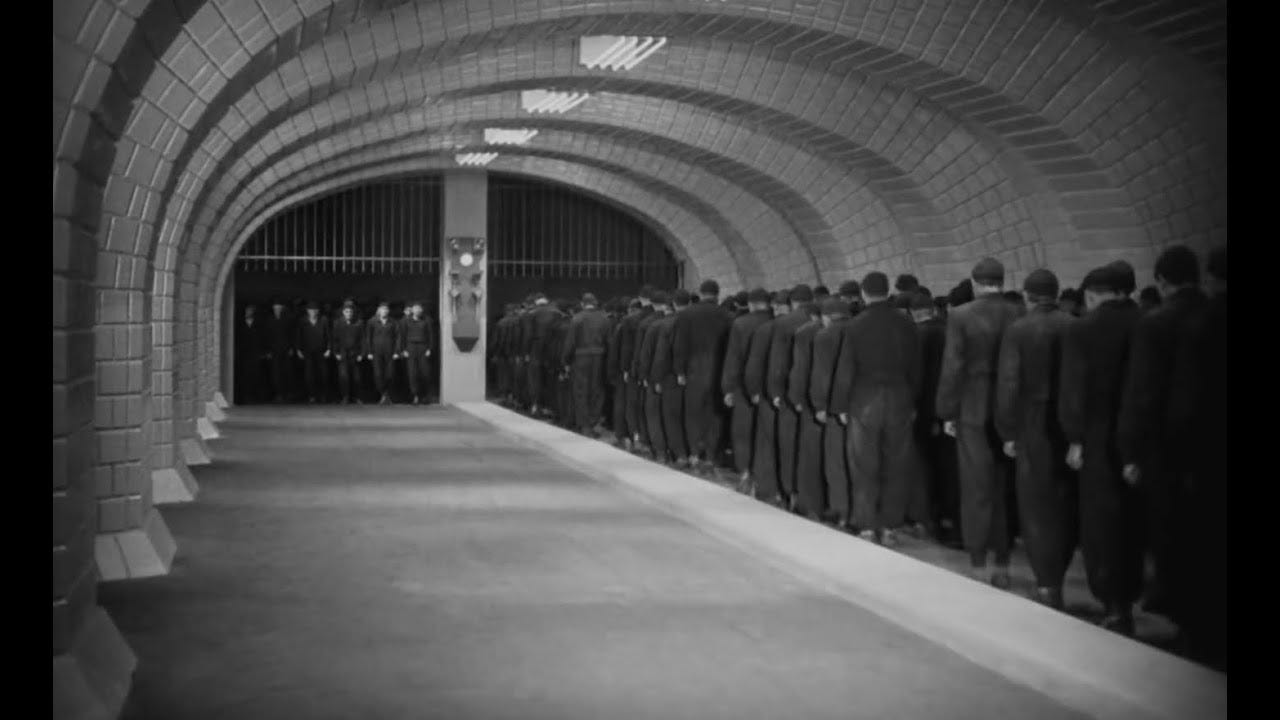 Metropolis (1927) - Shift Change (music by Jan Wilke)