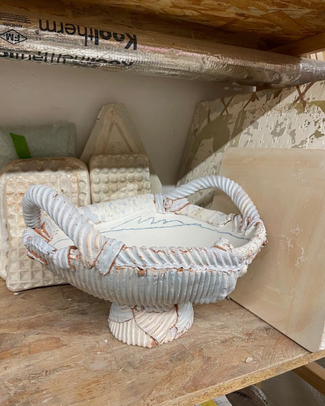 Into the world of Ceramic Artist